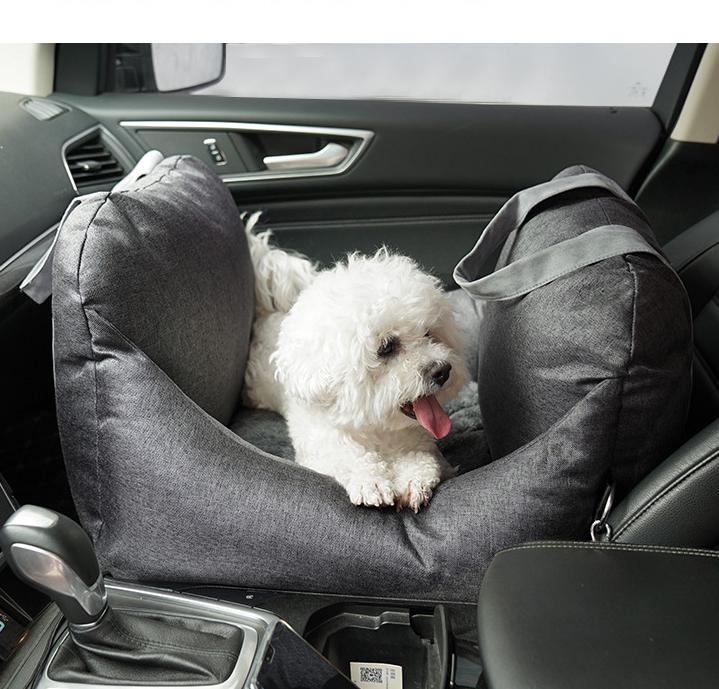 Travel Safety Puppy Dog Car Seat Bed, Available all year round; Suitable for small and medium-sized dogs