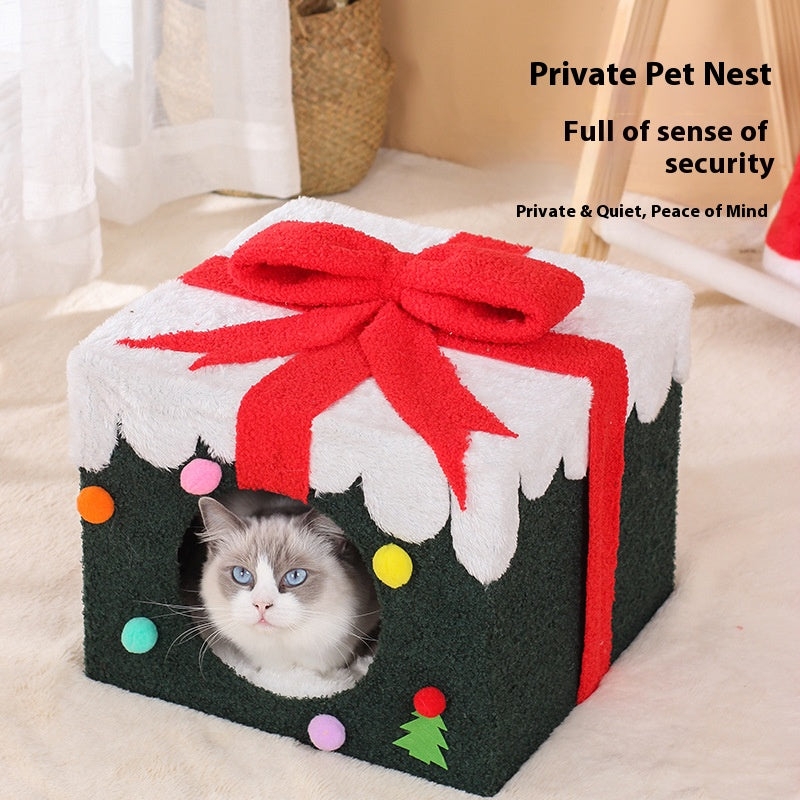 Christmas gift box cat bed;Christmas gift box cat bed; A spacious and private cat bed for winter warmth
