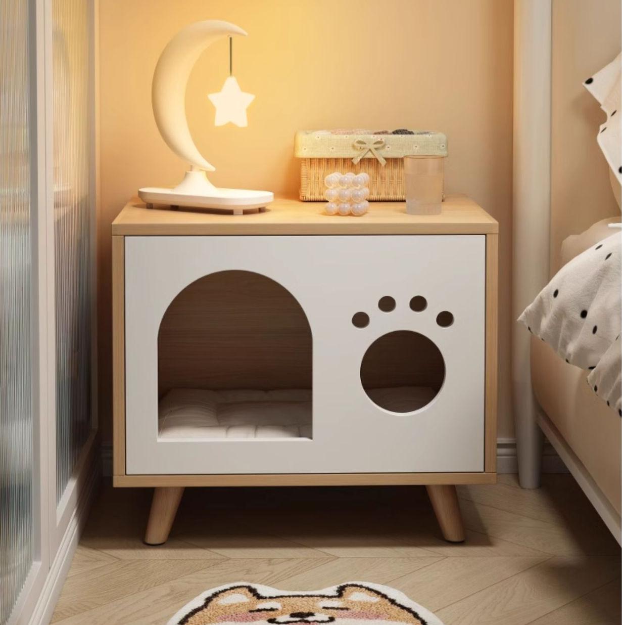 Solid wood cat bed bedside table; Simple and compact; Multi-functional cat shelter with bedside cabinet The storage cabinet is specially for cats