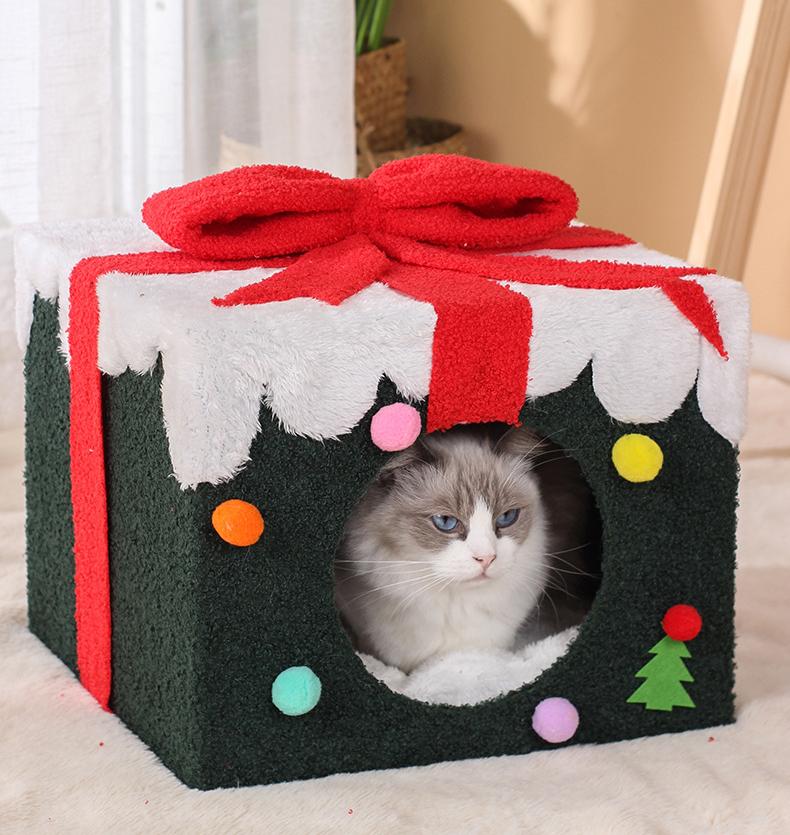 Christmas gift box cat bed;Christmas gift box cat bed; A spacious and private cat bed for winter warmth