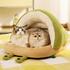 Snail-shaped cloud-shaped velvet slipper nest; Semi-closed nest; A warm pet bed for cats and dogs in autumn and winter