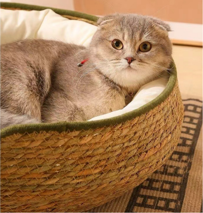 # Rattan Cat Ear Pet Bed: Suitable for all four seasons. Cat scratcher pet bed Pet cats made of rattan and straw can be disassembled and washed. Cat supplies