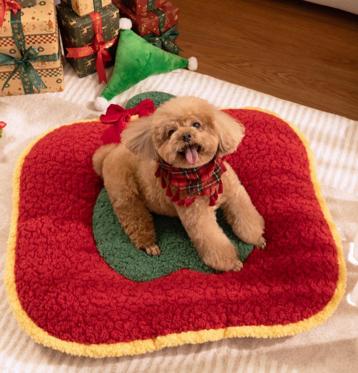 Christmas MATS for pet cats and dogs The pet mat is thickened for warmth. Dog bed, cat bed, Christmas pet bed