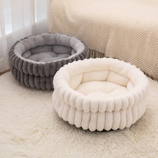 Cloud Three-dimensional Pet Round Bed: Thickened large dog mat for pet beds; Moisture-proof and warm dog bed A small round dog and cat bed