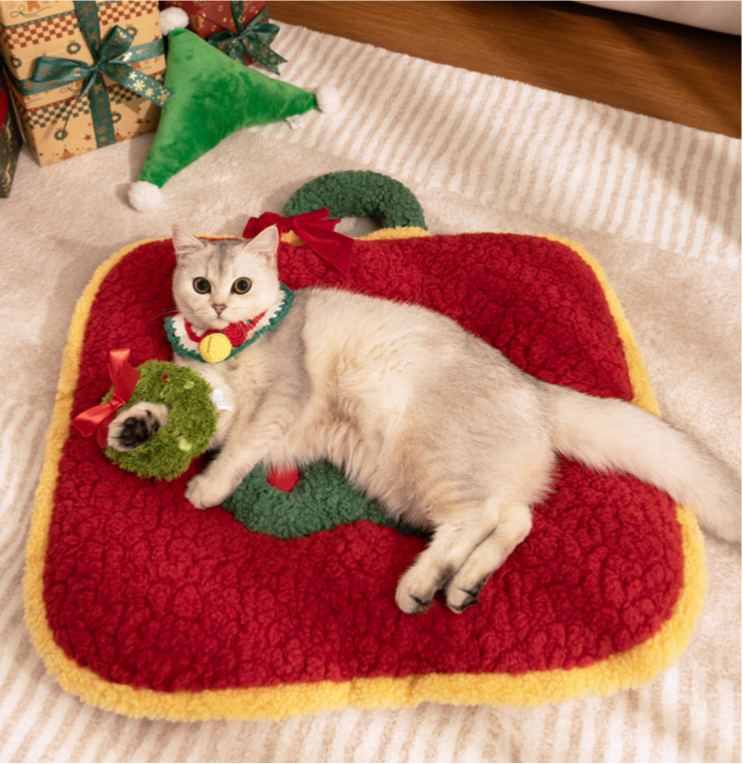 Christmas MATS for pet cats and dogs The pet mat is thickened for warmth. Dog bed, cat bed, Christmas pet bed