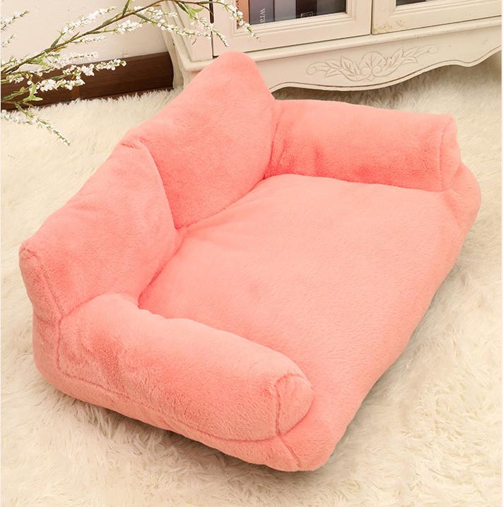 Pet rabbit fur sofa bed: Dog sofa, large pet sofa; Rabbit plush pet bed; Soft, high-quality cat beds, large dog beds and dog beds