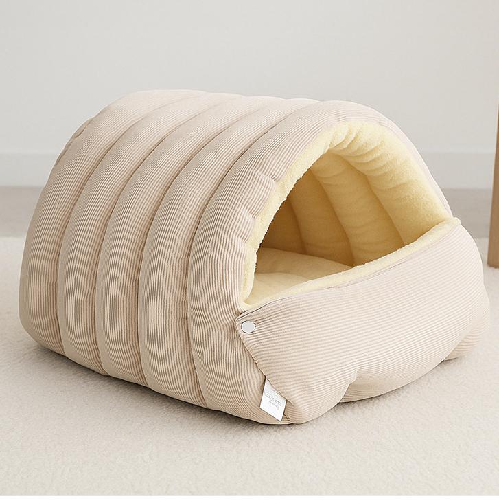 Pull a down to seal the plush nest; Thickened and warm cat bed for pets throughout the four seasons; Closed type, detachable and washable for dual use; Small and medium-sized dog and cat mattresses
