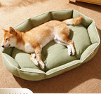 Suede imitation pet bed: A pet bed suitable for all seasons; Anti-slip pet mat Medium-sized dog ingot shaped dog mat; Dog bed pet mat