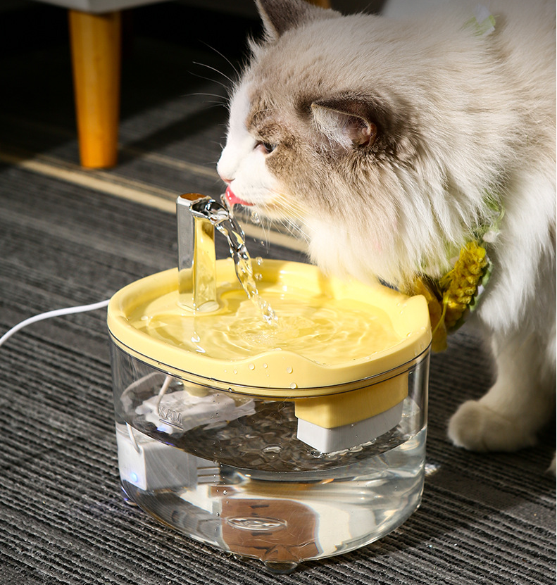 Pet water dispenser ；Water dispensers for cats and dogs ；Automatic circulation of running water; Silent anti-dry-burning water feeder ；Pet supplies