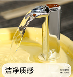 Pet water dispenser ；Water dispensers for cats and dogs ；Automatic circulation of running water; Silent anti-dry-burning water feeder ；Pet supplies