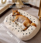 Elliptical polka dot plush pet bed; Circular thickened nest for pet pads; Winter warm cat beds, dog MATS, dog beds