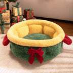 Christmas Limited Edition · Basket-style Pet Bed: Cat and Dog Christmas Bed; Cat Christmas bed A semi-enclosed winter thickened and warm Christmas pet bed for small dogs