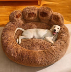 Bear palm-shaped pet bed; A warm dog bed for medium and large-sized dogs in winter. Fleece sofa sleeping pad All-season pet supplies