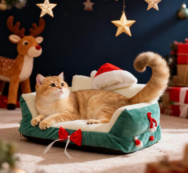 Christmas festive atmosphere cat bed A dog bed that can be disassembled and washed all year round. Thickened cat sofa Winter warm cat bed