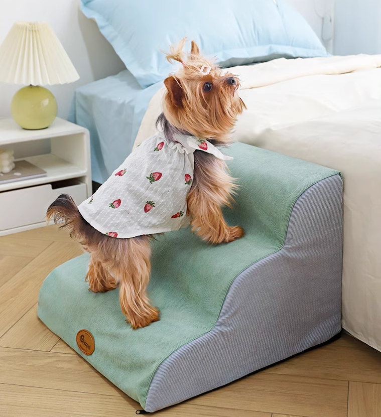Solid-color movable sponge anti-slip pet staircase; The little dog by the bedside is climbing the ladder. Step slope bed; Suitable for small and medium-sized dogs