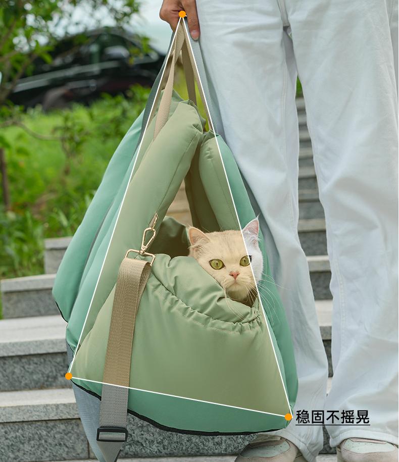 Dual-purpose car cat bed: It can be used both in a car and by hand. Portable cat bed for going out; Four-season universal closed cat bed; Windproof and warm