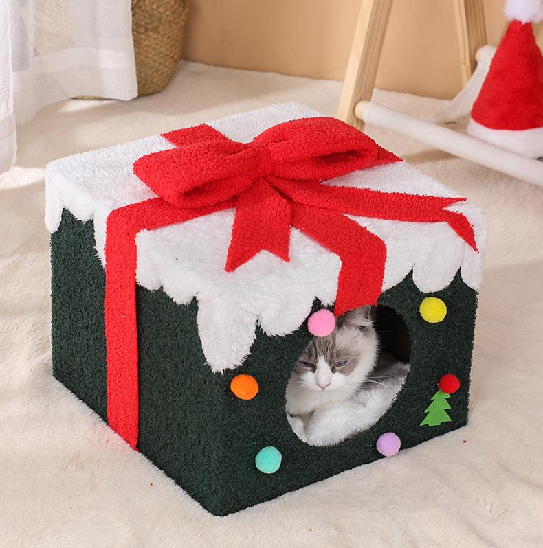 Christmas gift box cat bed；Christmas gift box cat bed; A spacious and private cat bed for winter warmth