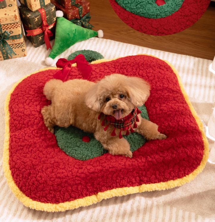 Christmas MATS for pet cats and dogs The pet mat is thickened for warmth. Dog bed, cat bed, Christmas pet bed