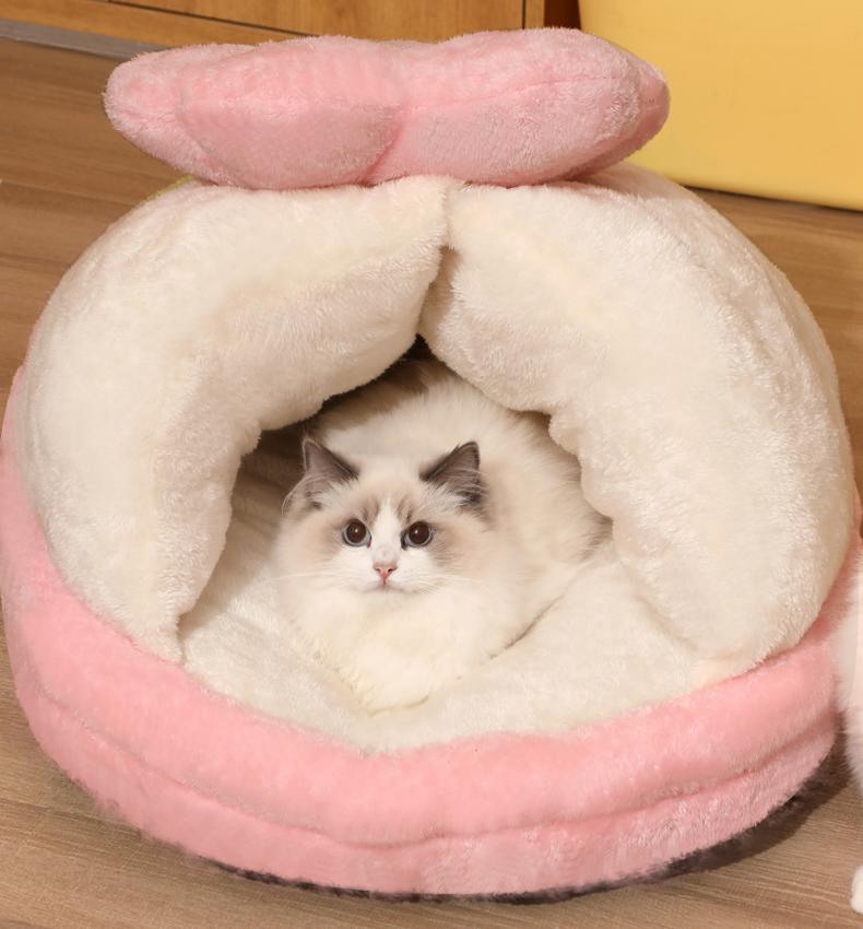 Cloud Flower Cat Bed: Keep the cat bed warm in winter; Semi-enclosed cat sleeping slipper bed; Winter cat bed; All-season dog kennel