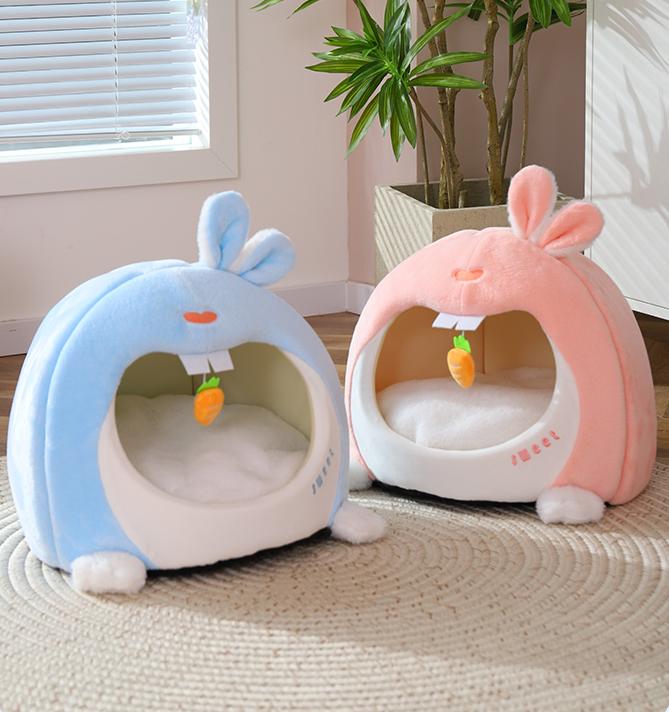 Semi-enclosed cat beds for winter warmth; Thicken the security nest; Cat House The puppy sleeps in a pet bed. Cat tent