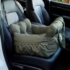 Hot-selling car-mounted pet bed for small dogs and cats. It prevents dirt and scratches, protects pets, is thickened for safety, and functions as a portable car-mounted pet bag.