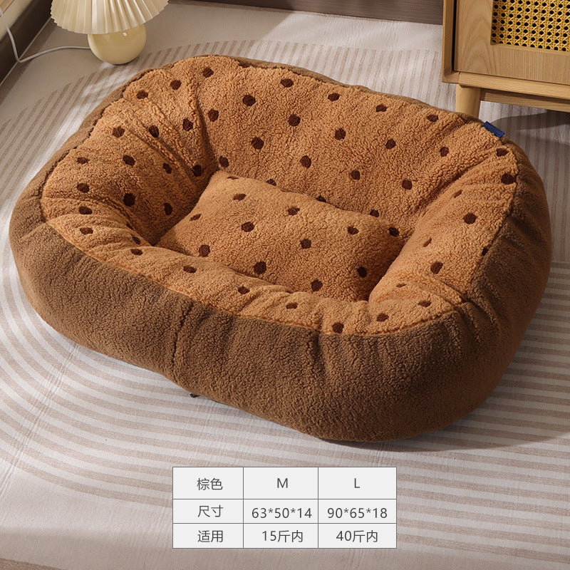 Elliptical polka dot plush pet bed; Circular thickened nest for pet pads; Winter warm cat beds, dog MATS, dog beds